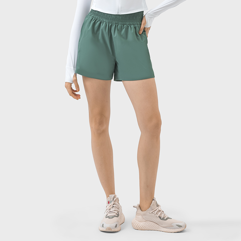 Women's yoga pants Lightweight running fitness shorts Forest Green