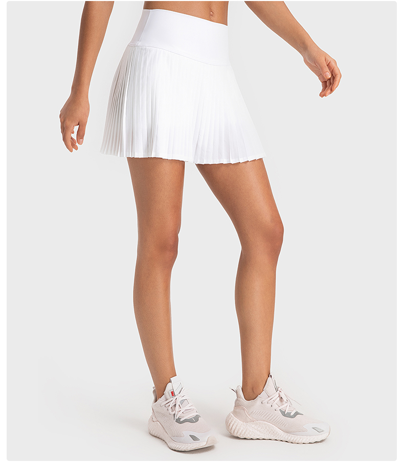Women's water-cooled cooling, elastic and fashionable pleated skirt with double-layer anti glare effect  White