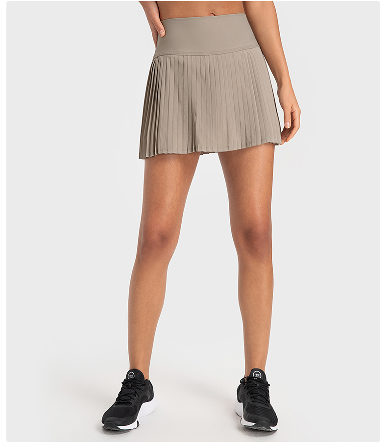 Women's water-cooled cooling, elastic and fashionable pleated skirt with double-layer anti glare effect Color:Light tea ;Size:S