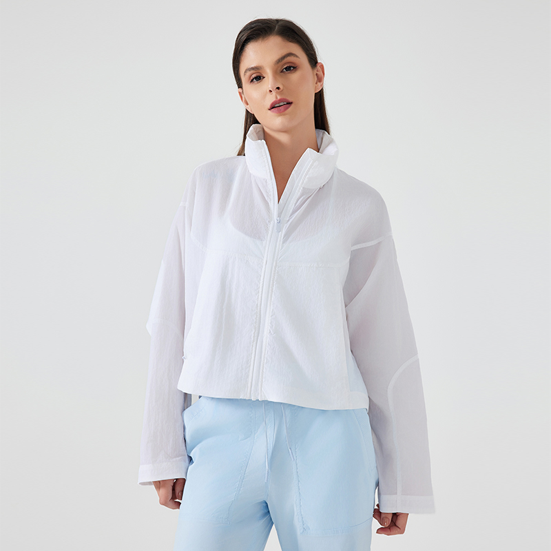 Women's waterproof and breathable sports jacket White