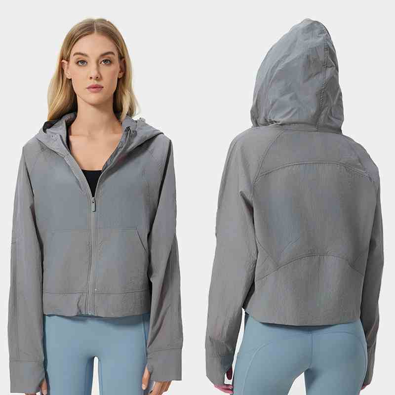 Women's short concealable hooded sports jacket
