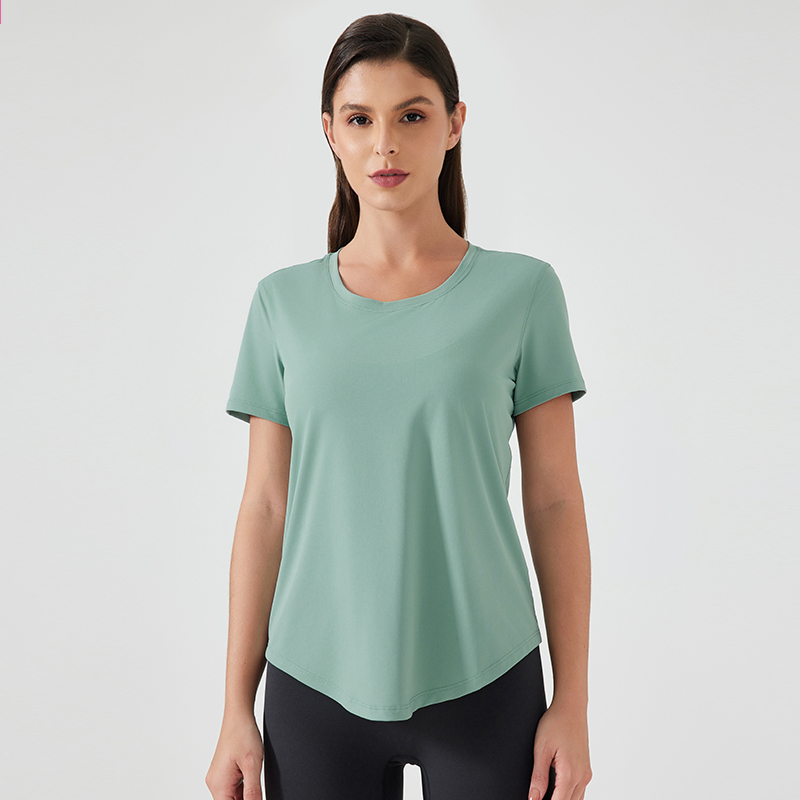 Women's versatile sports top with slim fit and fitness short sleeves Asakusa Green
